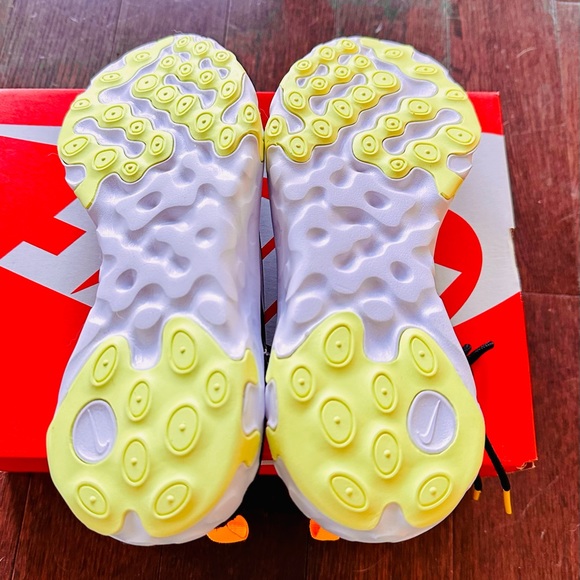👟Nike Renew Element 55 GS IE! Size 6Y!👟 - Picture 5 of 8